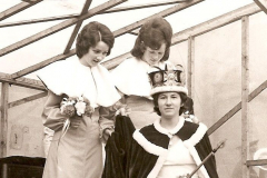 1975